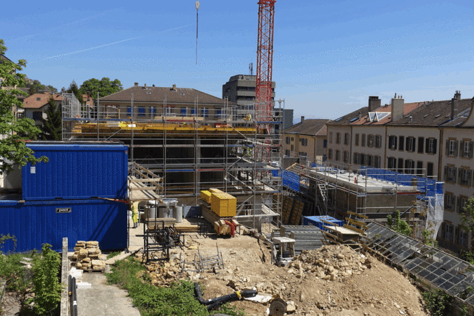 100_1_2-baustelle_neuenburg_180501_05.gif