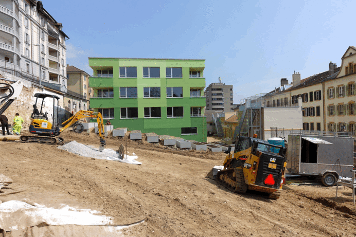 100_1_2-baustelle_neuenburg_190511_24.gif