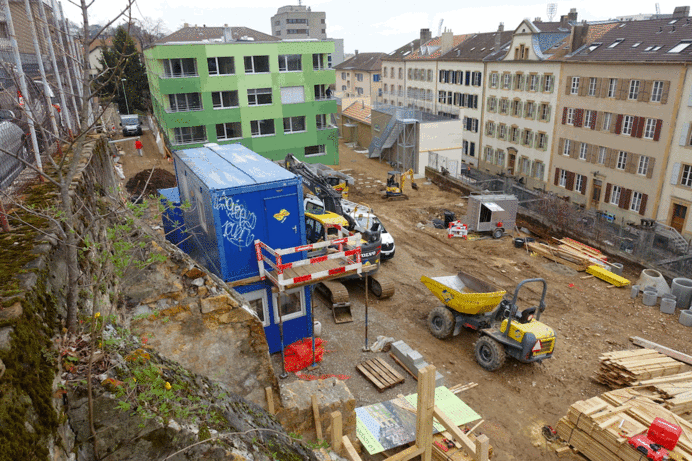 100_1_2-baustelle_neuenburg_190511_23.gif